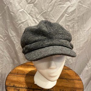 Nine West Gray  Wool Poly Acrylic Baker Painter Newsboy Cap